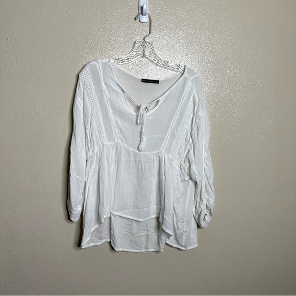 Amanda Green White Eyelet Semi Sheer Blouse Size Medium - Picture 1 of 6